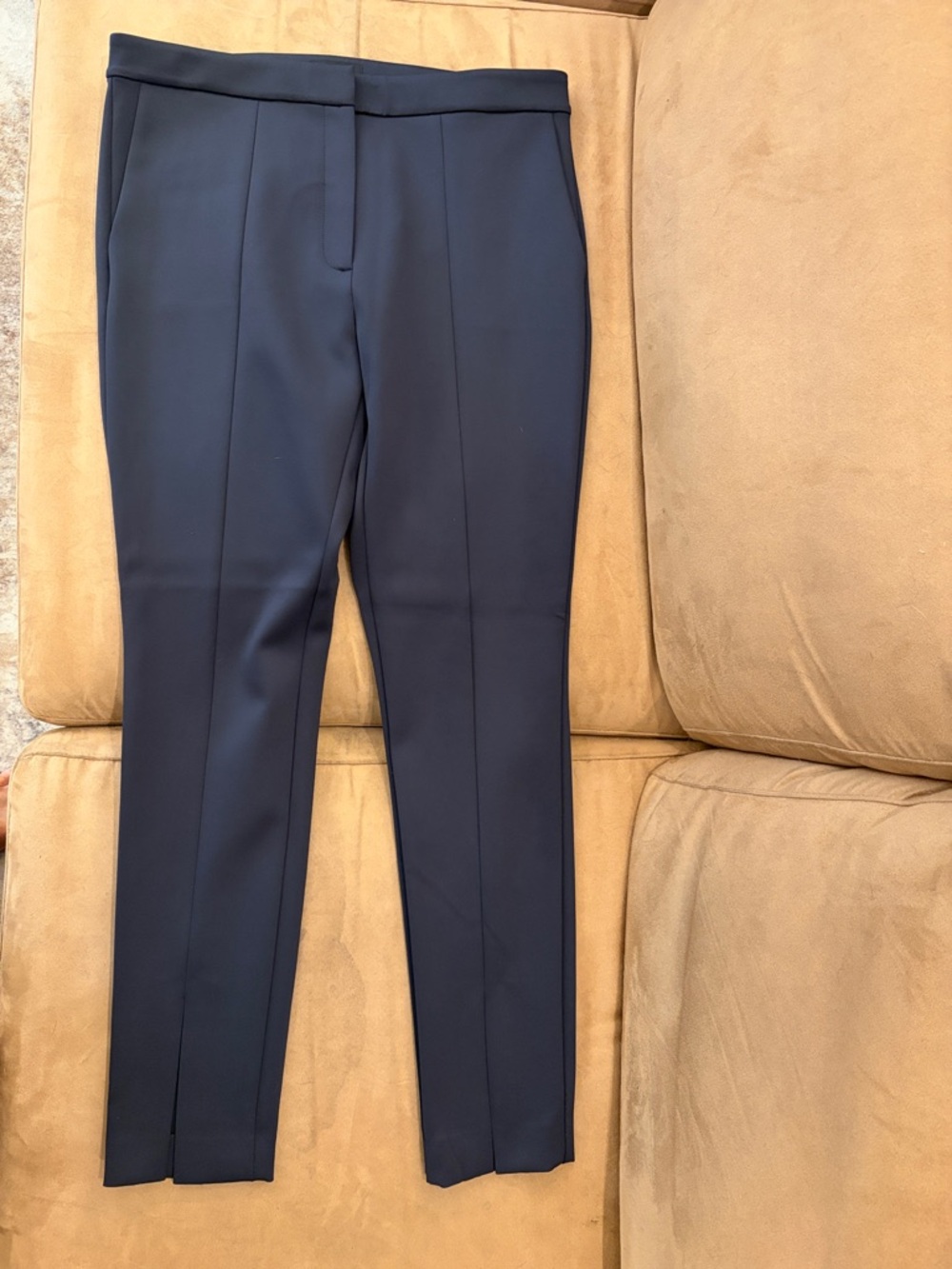 Theory Straight-Leg Dress Pants in Navy